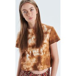 Koszulka tie dye - Brązowy. Pomarańczowe bluzki damskie marki Cropp, s. Za 49,99 zł.