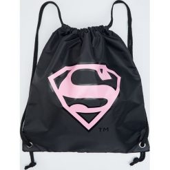 Plecak worek Superman - Czarny. Czarne plecaki damskie Sinsay, z motywem z bajki. Za 29,99 zł.