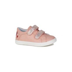 Buty Dziecko GBB BALOTA. Różowe trampki dziewczęce GBB, bez wzorów, bez zapięcia. Za 263,20 zł.