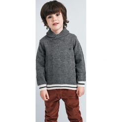 Mayoral - Sweter dziecięcy 104-134 cm. Szare swetry chłopięce Mayoral, bez wzorów, z wełny, bez kołnierzyka. Za 131,90 zł.