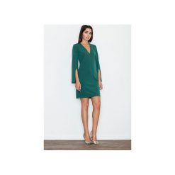 Sukienka M550 Zielony. Zielone sukienki damskie FIGL, xl, bez wzorów, bez kołnierzyka, bez rękawów. Za 149,00 zł.