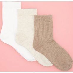 Skarpetki 3 pack - Kremowy. Skarpetki damskie Reserved. Za 29,99 zł.