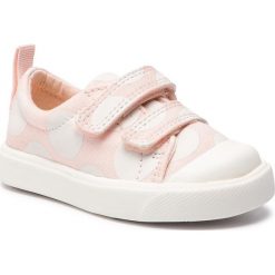 Trampki CLARKS - City FlareLo T 261410996 Pink Combi. Różowe trampki dziewczęce Clarks, bez wzorów, z gumy, na rzepy. Za 159,00 zł.