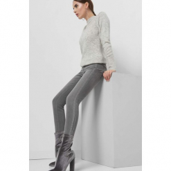 Jeansy skinny z lampasem. Szare boyfriendy damskie Orsay, z bawełny. Za 99,99 zł.