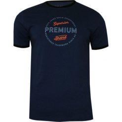 Granatowy Bawełniany T-Shirt -PAKO JEANS- Męski, z Napisami, Nadrukiem, Okrągły Dekolt, Krótki Rękaw TSPJNS8PREMIUMgr. Niebieskie koszulki męskie Pako Jeans, m, z nadrukiem, z bawełny, casualowe, z okrągłym kołnierzem, z krótkim rękawem, krótkie. Za 47,00 zł.