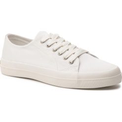Tenisówki VAGABOND - Joan 4748-180-01 White. Białe półbuty damskie Vagabond, na co dzień, bez wzorów, z gumy, bez obcasa, na płaskiej podeszwie, bez zapięcia. W wyprzedaży za 189,00 zł.