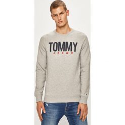 Tommy Jeans - Bluza. Szare bluzy męskie Tommy Jeans, xl, z nadrukiem, z elastanu, z okrągłym kołnierzem, bez rękawów, bez kaptura. W wyprzedaży za 199,90 zł.
