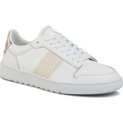Sneakersy BOSS - Joe Low Cut 50424518 10217184 01 White 100. Białe półbuty damskie Boss, bez wzorów, ze skóry, bez obcasa, na płaskiej podeszwie, bez zapięcia. W wyprzedaży za 829,00 zł.