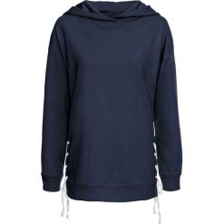 Bluza z kapturem i wiązanymi troczkami bonprix ciemnoniebiesko-biały. Niebieskie bluzy damskie bonprix, bez wzorów, bez rękawów, z kapturem. Za 99,99 zł.
