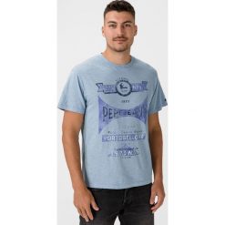 Pepe Jeans Harvey Koszulka Niebieski. Niebieskie podkoszulki męskie Pepe Jeans, xl, z haftami, z bawełny, bez kołnierzyka, z krótkim rękawem, krótkie. Za 175,95 zł.