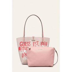 Guess Jeans - Torebka dwustronna. Różowe torby damskie na zakupy Guess Jeans, z nadrukiem, z bawełny, na ramię, duże, z nadrukiem, bez dodatków. Za 629,90 zł.