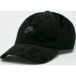 Nike Sportswear - Czapka. Czarne czapki męskie Nike Sportswear. W wyprzedaży za 79,90 zł.