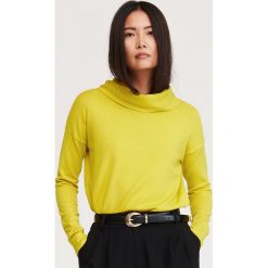 Sweter z luźnym golfem - Zielony. Zielone swetry damskie Reserved, s, bez wzorów, bez rękawów. Za 69,99 zł.