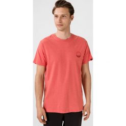 Loap Bodum Koszulka Czerwony. Czerwone podkoszulki męskie Loap, xl, bez wzorów, z bawełny, bez kołnierzyka, z krótkim rękawem, krótkie. Za 59,95 zł.