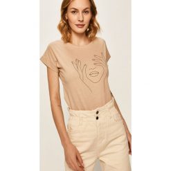 Answear - T-shirt. Brązowe bluzki damskie ANSWEAR, s, z nadrukiem, z bawełny, z okrągłym kołnierzem. W wyprzedaży za 49,90 zł.