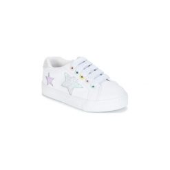 Buty Dziecko Gioseppo GABICCE. Białe trampki dziewczęce marki Gioseppo, bez wzorów, bez zapięcia. Za 219,00 zł.