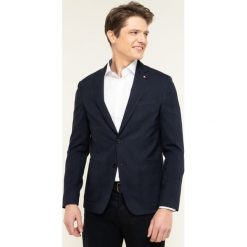 Marynarka Tommy Hilfiger Tailored Check |Flex TT0TT06692. Niebieskie marynarki męskie Tommy Hilfiger Tailored, m, bez wzorów, z elastanu, biznesowe. W wyprzedaży za 829,00 zł.