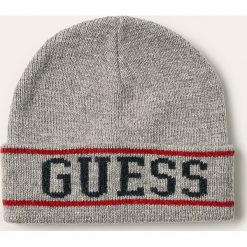 Guess Jeans - Czapka. Szare czapki męskie Guess Jeans, na zimę, z aplikacjami, z wełny. Za 139,90 zł.