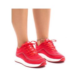 Czerwone obuwie sportowe G-205. Czerwone buty sportowe damskie ButyModne, bez wzorów, sportowe. Za 69,00 zł.