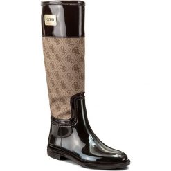 Kalosze GUESS - New Sissy FLSIS3 RUB11 BROWN. Brązowe buty zimowe damskie marki Guess, z aplikacjami, z materiału. W wyprzedaży za 279,00 zł.