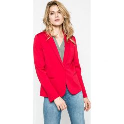Tommy Hilfiger - Żakiet. Czerwone żakiety damskie marki TOMMY HILFIGER, bez wzorów, z elastanu. W wyprzedaży za 499,90 zł.