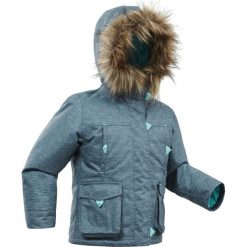 Kurtka turystyczna zimowa WTP SH500 U-WARM dla dziewczynek 2-6 lat. Niebieskie kurtki dziewczęce QUECHUA, na zimę, bez wzorów, z elastanu, bez kaptura. Za 169,99 zł.