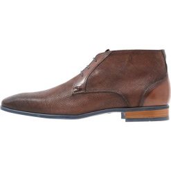 Giorgio 1958 Eleganckie buty pampas cognac. Brązowe buty wizytowe męskie Giorgio 1958, z materiału, na sznurówki. Za 719,00 zł.