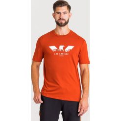 T-SHIRT Emporio Armani. Białe t-shirty męskie m, z nadrukiem, z okrągłym kołnierzem. Za 179,40 zł.