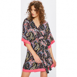 Answear - Sukienka Boho Bandit. Szare sukienki boho ANSWEAR, na co dzień, l, z tkaniny, mini, proste. W wyprzedaży za 99,90 zł.