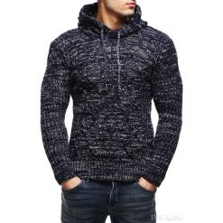 Męski sweter WALKER NAVY. Niebieskie swetry męskie Męski sweter WALKER NAVY, s, bez wzorów, bez kołnierzyka, bez kaptura. W wyprzedaży za 89,00 zł.