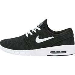 Nike SB STEFAN JANOSKI MAX Tenisówki i Trampki black. Czarne trampki męskie marki Nike SB, z tworzywa sztucznego. W wyprzedaży za 424,15 zł.