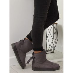 Emusy śniegowce szare 6608 GREY. Szare śniegowce damskie obuwie damskie, z zamszu, bez zapięcia. Za 76,83 zł.