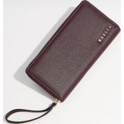 Elegancki portfel z przegrodami - Bordowy. Czerwone portfele damskie marki Mohito. Za 49,99 zł.