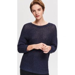 Sweter z luźnym splotem - Granatowy. Niebieskie swetry damskie Reserved, s, bez wzorów, ze splotem, bez rękawów, bez kaptura. W wyprzedaży za 49,99 zł.