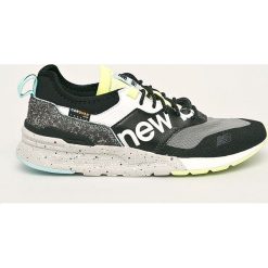 New Balance - Buty CMT997HD. Czarne buty sportowe męskie New Balance, z tkaniny, na sznurówki. W wyprzedaży za 239,90 zł.