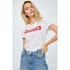 Levi's - Top. Białe bluzki damskie marki Levi's®, s, z nadrukiem, z bawełny, casualowe, z okrągłym kołnierzem, z krótkim rękawem. Za 99,90 zł.