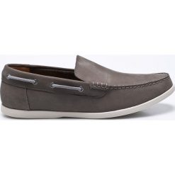 Clarks - Mokasyny. Szare mokasyny męskie marki Clarks, ze skóry. W wyprzedaży za 259,90 zł.