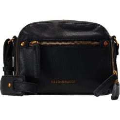 FREDsBRUDER ZIPP ZAPP Torba na ramię black/orangegold. Czarne torebki klasyczne damskie marki FREDsBRUDER. W wyprzedaży za 434,25 zł.