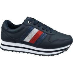 Tommy Hilfiger Tommy Retro Crystal Sneaker FW0FW04683-CKI. Półbuty damskie TOMMY HILFIGER, bez wzorów, ze skóry, retro, bez obcasa, bez zapięcia. W wyprzedaży za 419,99 zł.