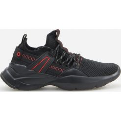 Buty w sportowym stylu - Czarny. Czarne buty sportowe męskie Reserved, bez zapięcia. W wyprzedaży za 79,99 zł.