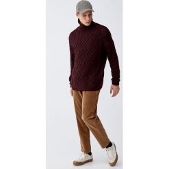 Sztruksowe spodnie chinosy. Szare spodnie męskie marki Pull&Bear, m, bez wzorów, ze sztruksu. Za 109,00 zł.