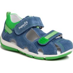 Sandały SUPERFIT - 6-00140-80 D Blau/Grün. Niebieskie sandały chłopięce Superfit, ze skóry, bez zapięcia. Za 229,00 zł.