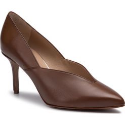 Szpilki EDEO - 3290-1135 Brąz. Pomarańczowe półbuty damskie Edeo, ze skóry, eleganckie. W wyprzedaży za 199,00 zł.