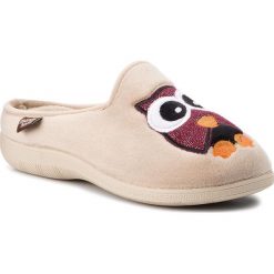 Kapcie MANITU - 320551 Beige 8. Szare klapki damskie marki Manitu, bez wzorów, z tworzywa sztucznego, bez obcasa. Za 139,00 zł.