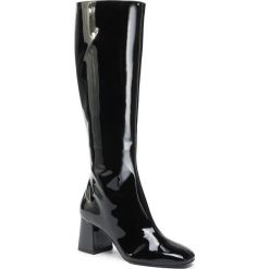 Kozaki POLLINI - SA26046G08TB0000 Nero. Czarne kozaki damskie Pollini, ze skóry, przed kolano, na wysokim obcasie, na obcasie, bez zapięcia. Za 1999,00 zł.