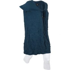 Długa tunika z kreszowanego materiału + legginsy 3/4 bonprix ciemnoniebieski. Niebieskie tuniki damskie marki bonprix, bez wzorów, z okrągłym kołnierzem, z długim rękawem. Za 109,99 zł.