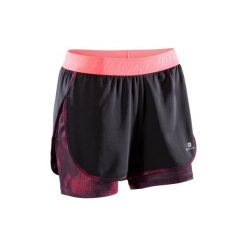Spodenki 2 w 1 fitness kardio 500 damskie. Czarne spodenki sportowe damskie marki DOMYOS, s, z elastanu, na fitness i siłownię. W wyprzedaży za 39,99 zł.