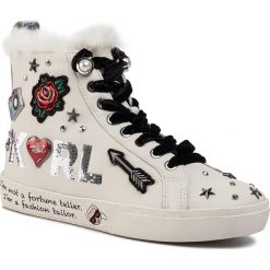 Sneakersy KARL LAGERFELD - KL60155 White Lthr W/Silver. Białe półbuty damskie KARL LAGERFELD, ze skóry. W wyprzedaży za 869,00 zł.