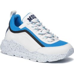 Sneakersy MSGM - College Hiking Trainers 2741MDS211 726 88 Biały. Białe półbuty damskie MSGM, na co dzień, bez wzorów, ze skóry ekologicznej, bez obcasa, na koturnie, bez zapięcia. W wyprzedaży za 819,00 zł.