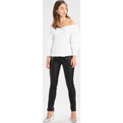 Bluzki damskie: Fashion Union BIBBIANA Bluzka white
